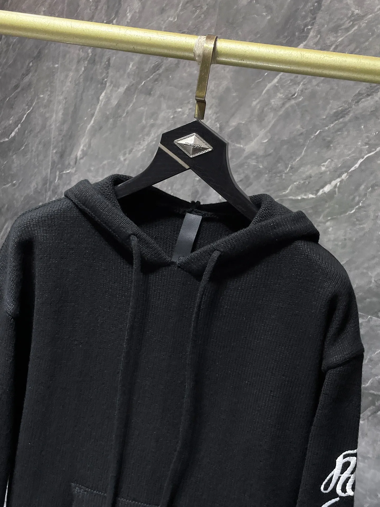 P256 Chrome Hearts🍁Sweater Series🍁 Sanskrit letter embroidered hoodie sweater Selected high-quality wool blended knitted fabric Non-common version on the market Recommended color: black